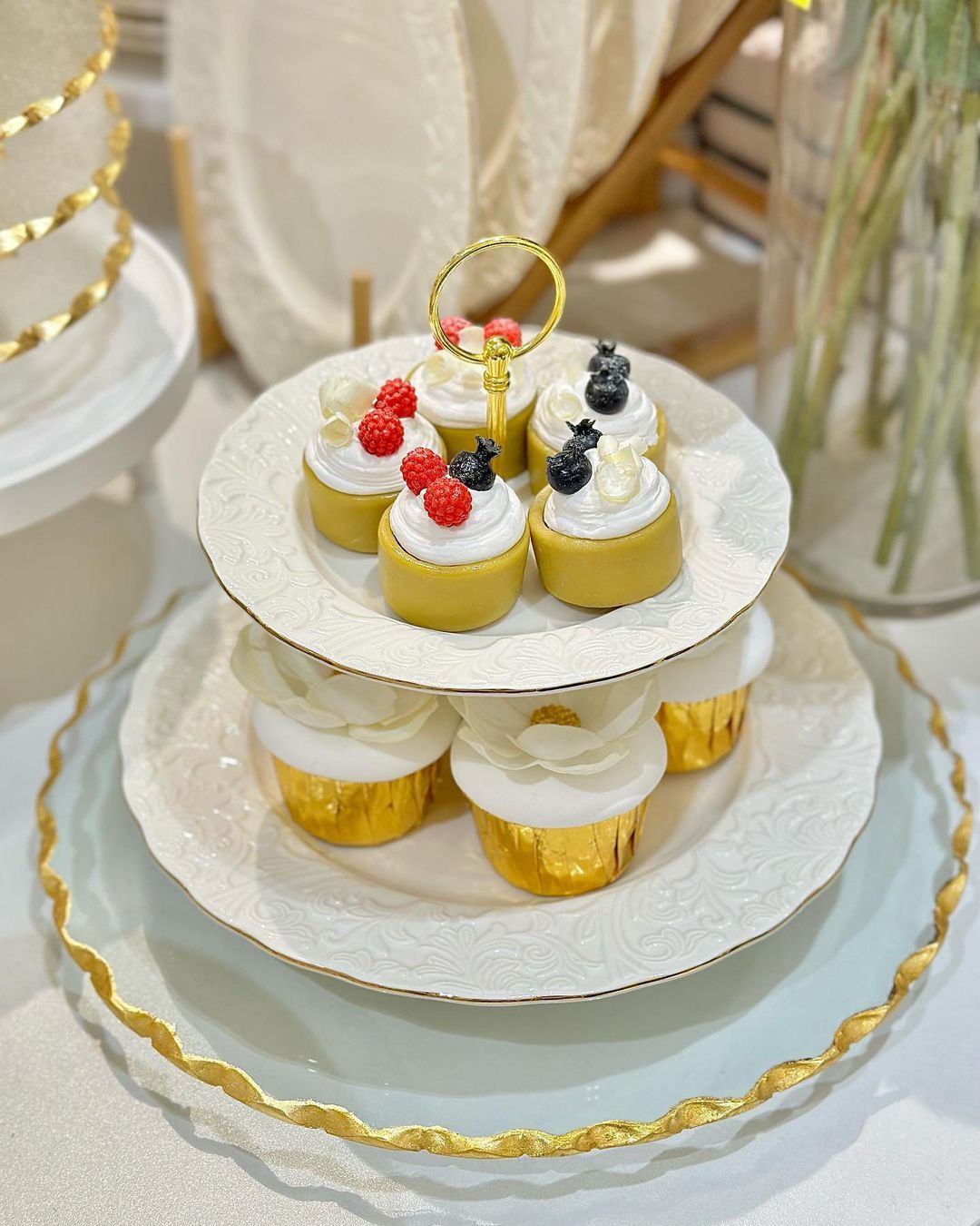 White Embossed 2-Tier Cake Stand